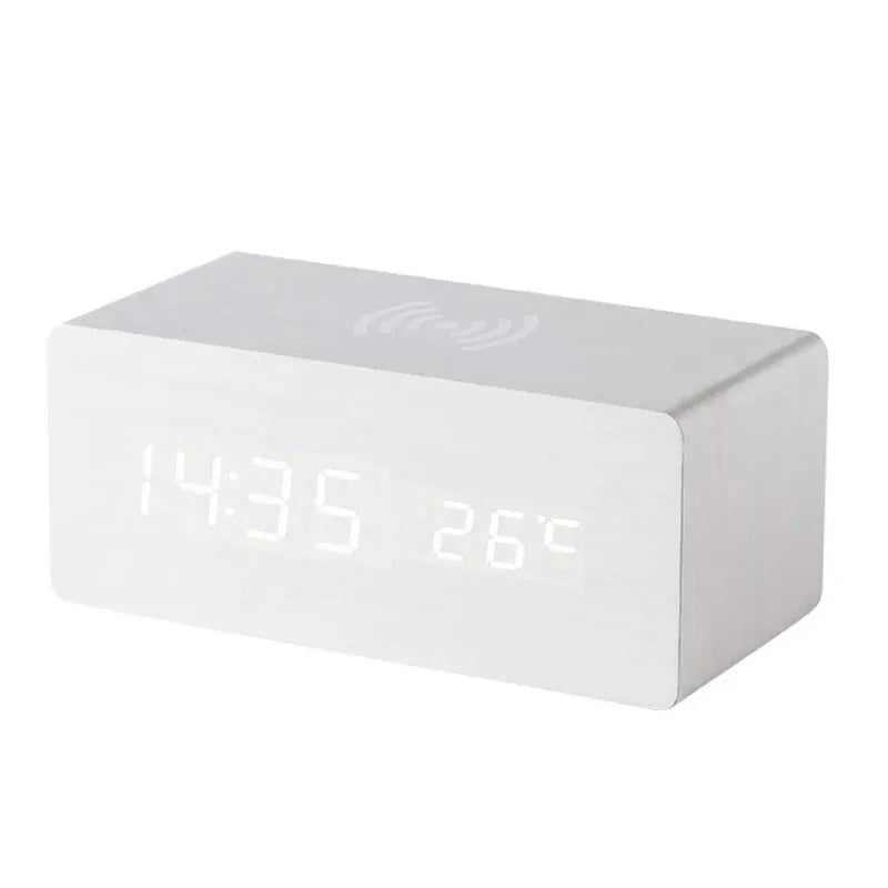 Reloj Despertador Digital de Madera con Carga Inalámbrica – Hora, Fecha, Temperatura para Oficina y Mesita