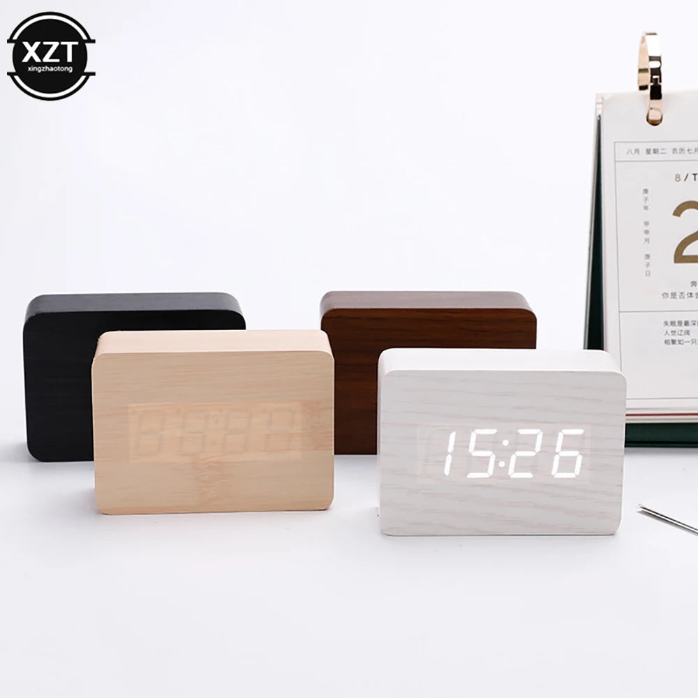Reloj Despertador LED de Madera con Control de Voz – Digital, USB/AAA para Escritorio