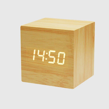 Reloj Despertador LED de Madera con Control de Voz – Digital USB/AAA para Escritorio