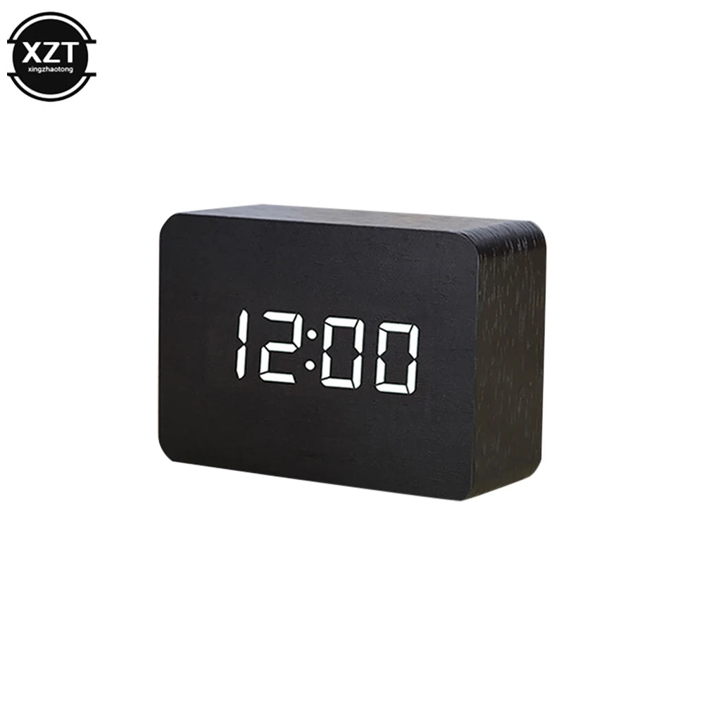 Reloj Despertador LED de Madera con Control de Voz – Digital, USB/AAA para Escritorio
