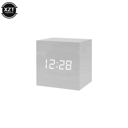 Reloj Despertador LED de Madera con Control de Voz – Digital, USB/AAA para Escritorio