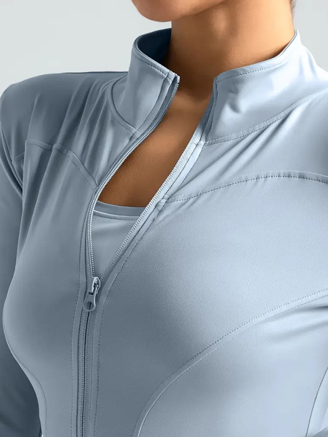 Campera Deportiva Slim para Mujer – Cuello Alto con Cierre, Running y Fitness