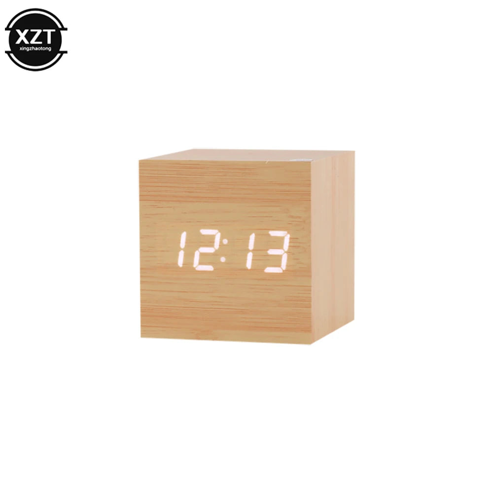 Reloj Despertador LED de Madera con Control de Voz – Digital, USB/AAA para Escritorio